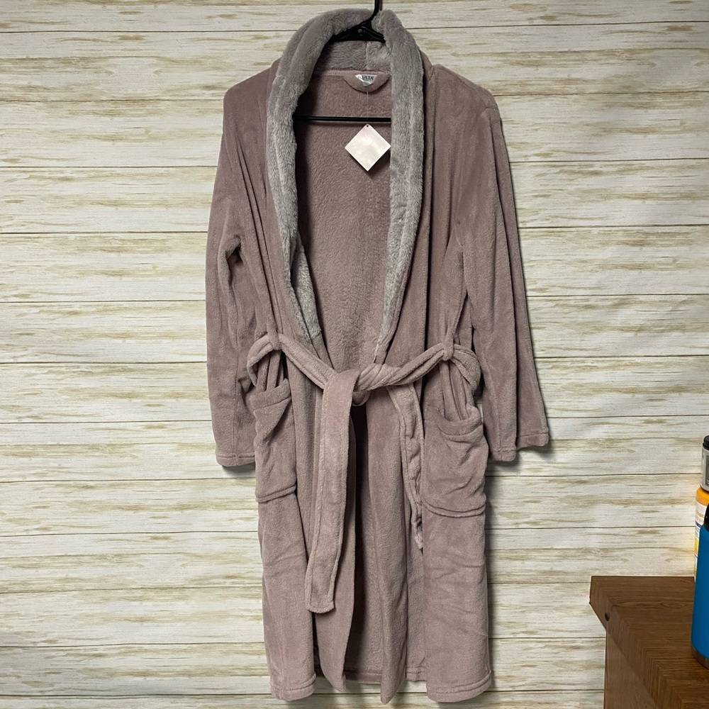 NWT Lavender Plush Robe
